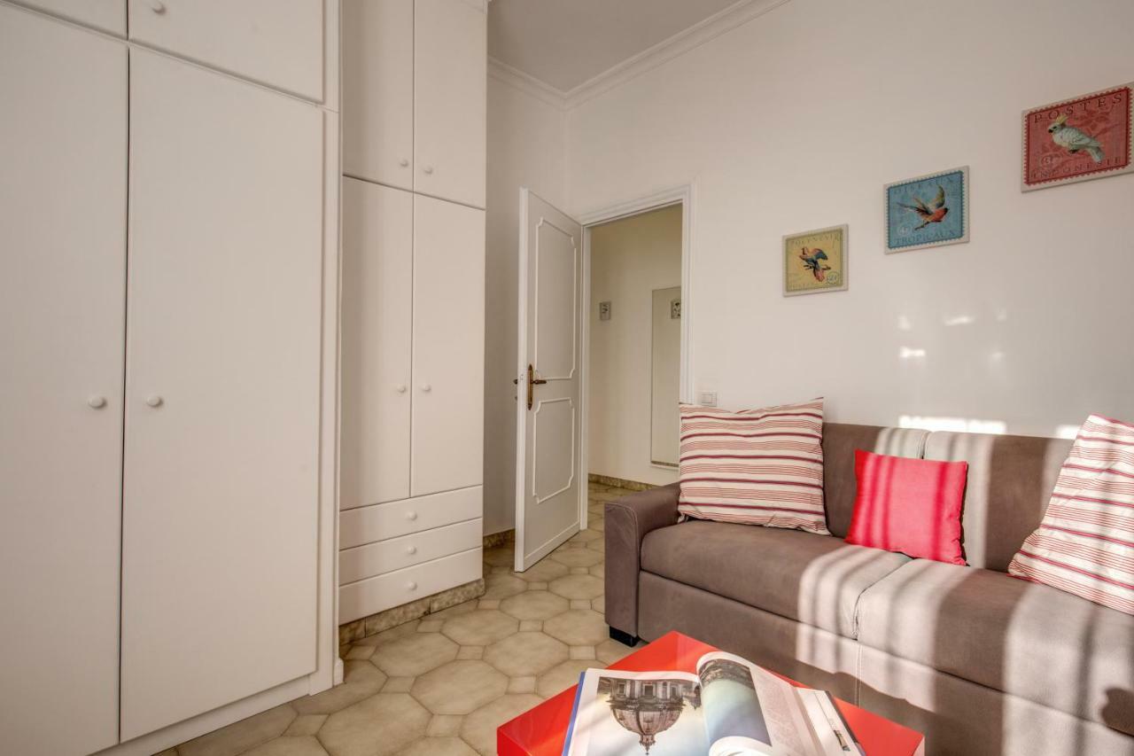 Casa Di Luca _ 3 Bdr Apartment 로마 외부 사진