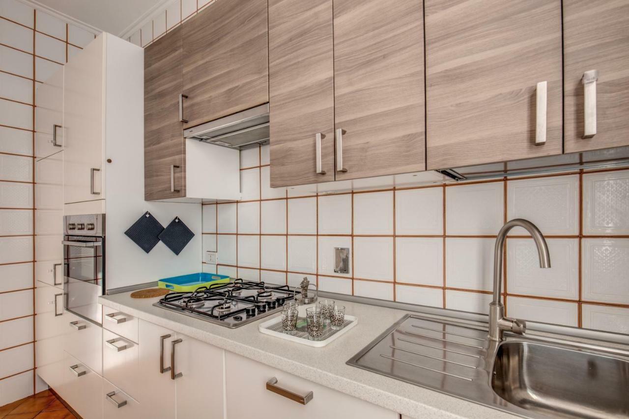 Casa Di Luca _ 3 Bdr Apartment 로마 외부 사진