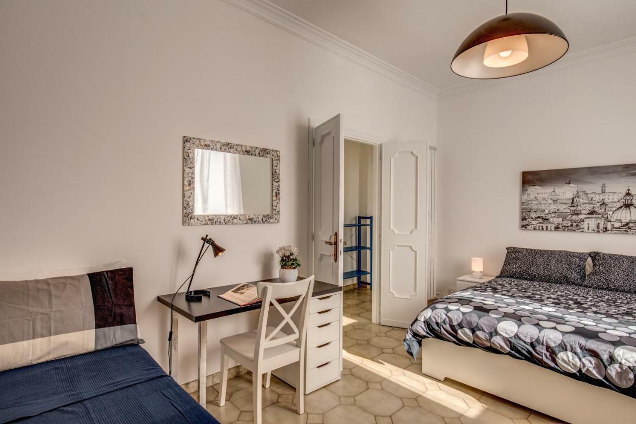 Casa Di Luca _ 3 Bdr Apartment 로마 외부 사진
