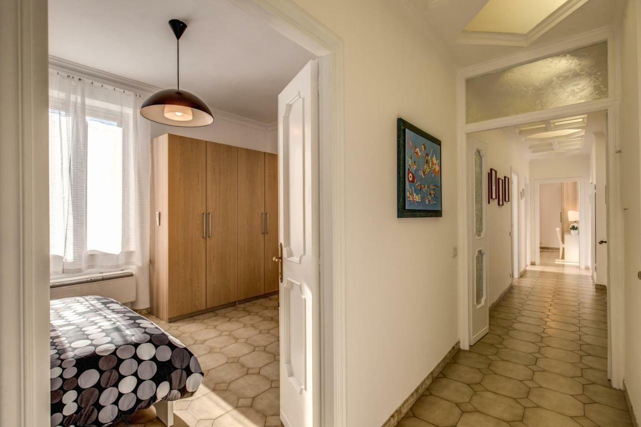 Casa Di Luca _ 3 Bdr Apartment 로마 외부 사진