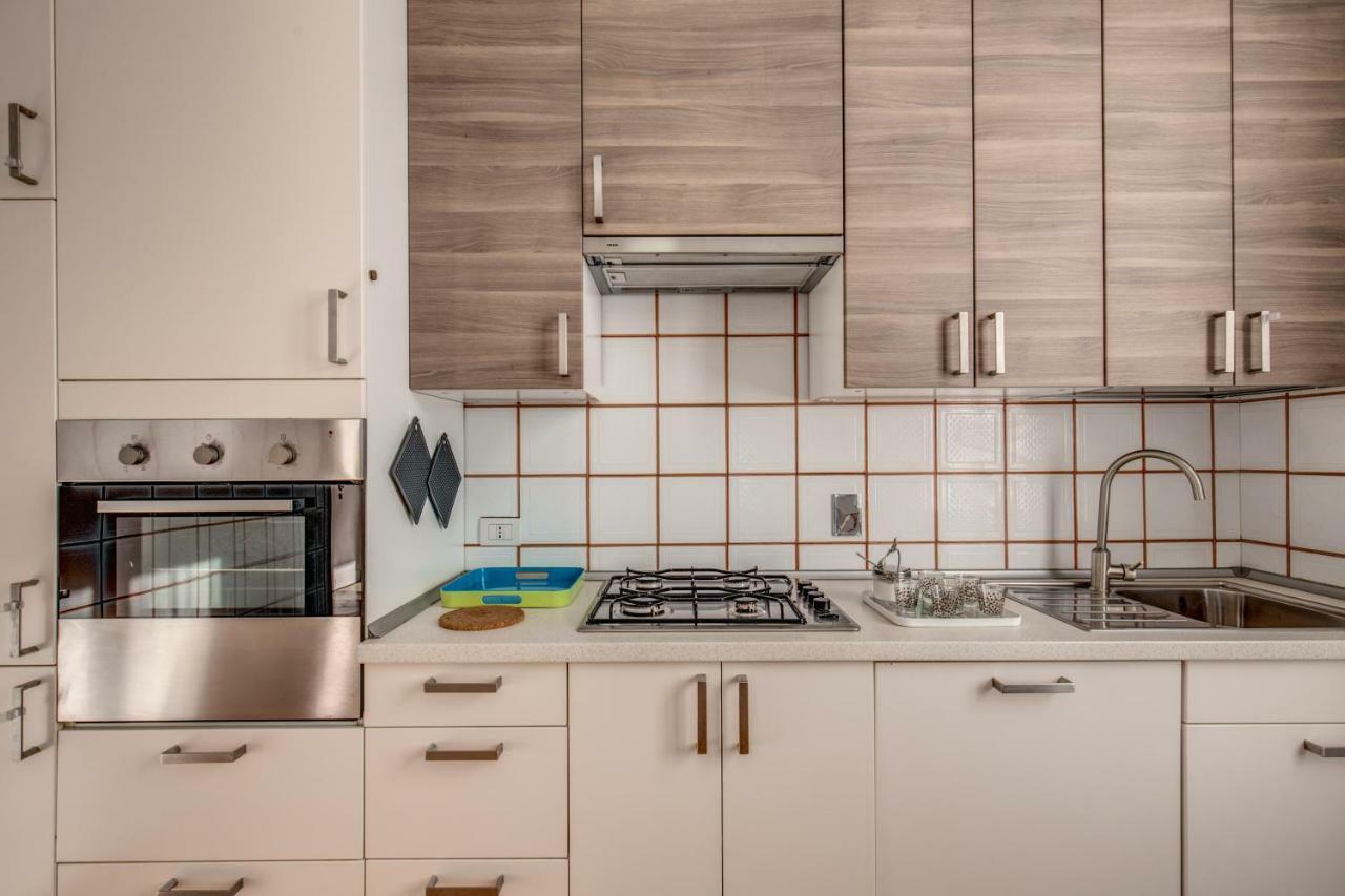 Casa Di Luca _ 3 Bdr Apartment 로마 외부 사진