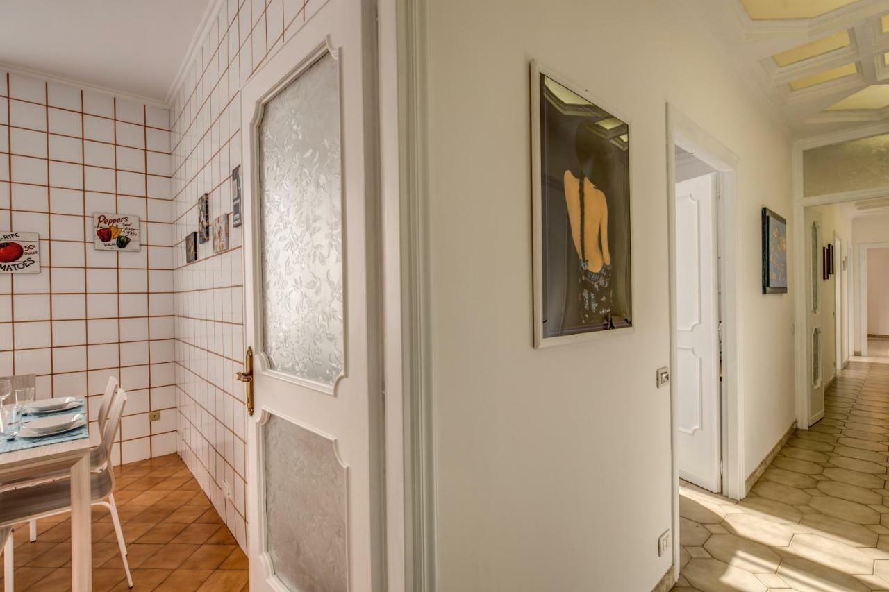Casa Di Luca _ 3 Bdr Apartment 로마 외부 사진